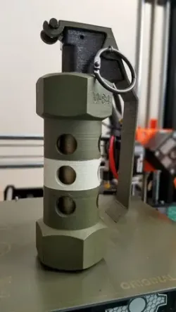 CS:GO M84 Flashbang Prop