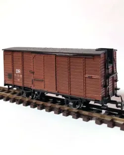 H0m 1000mm Schmalspurgüterwagen 99-02-25 (1/87)