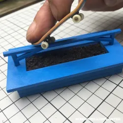 KLEIJNE Modular Fingerboard Ramp & Planter