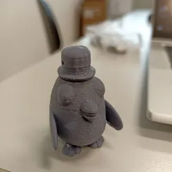 Round Penguin Keychain