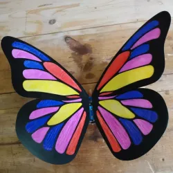 Mechanical butterfly