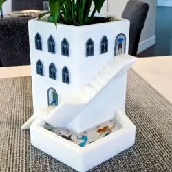 Tower Planter with Moat