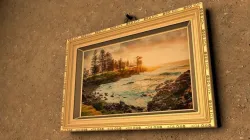Ornate picture frame Low-poly 3D model