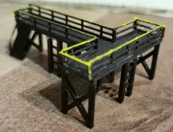 Z scale maintenance platform