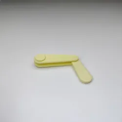 Chaotic pendulum fidget