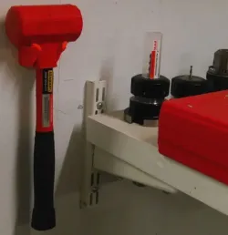 Dead blow hammer, Wall bracket