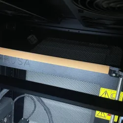 Bowden tube guard for Prusa frame edge