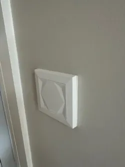 Loxone Touch Tree Spacer