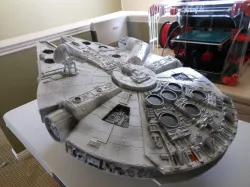 Millennium Falcon 3D print model