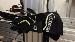 Simrig Glove Holder