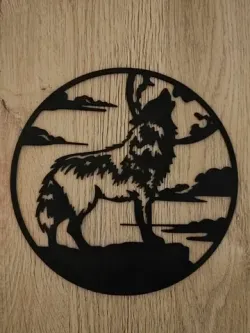 Wolves lunar eclipse 2