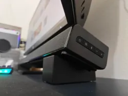 Sound Bar & Speaker Tilted Riser (For PC Monitor Use)