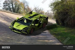LEGO 42115 Lamborghini Sian  FKP