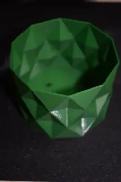 Pot for flower/Květináč pro kytku