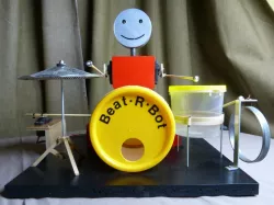 Animatronic Robot Drummer  (Beat-R-Bot)