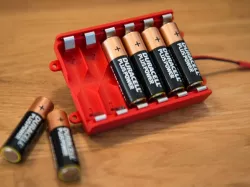 Battery box for AA cells
