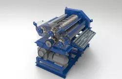Machine for cutting rubber cloth into strips