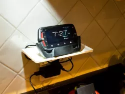 Outlet Shelf