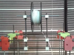 Vertical simple spool holder