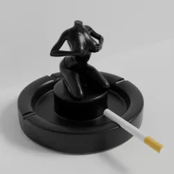 Ashtray with a feminine figure 02