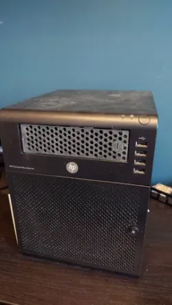 Drive Bay Fanless N100 mini PC mount (HP Microserver upgrade)