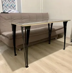 Kitchen table