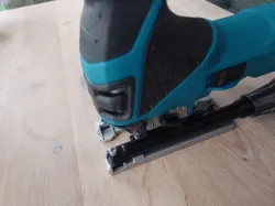 Retainer for Makita Jigsaw Dust Extractor