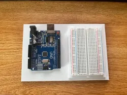 Arduino Uno & Half-Breadboard Holder
