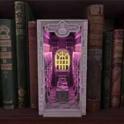 Potion shop booknook