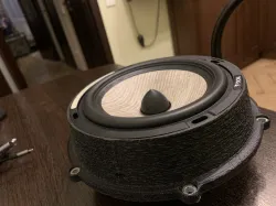 Speaker spacer front