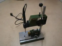 Proxxon MB 140 adapter for threaded nut insert press