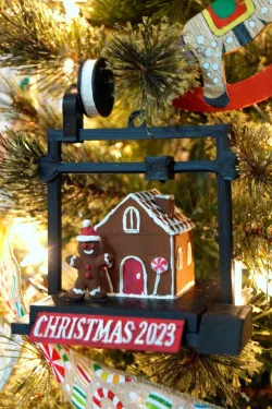 3D Printer Gingerbread House Ornament