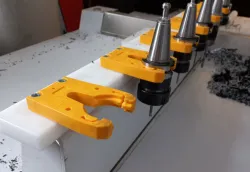 Tool holder