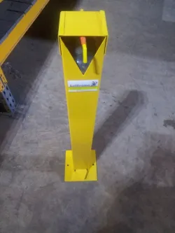 DISTRIBUTEUR DE GEL A PEDALE