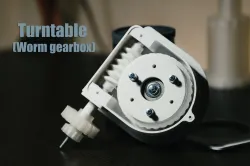 3D-Printable Turntable with 30:1 Worm Reducer