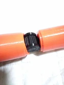 LD&R orange robot V2 Leg Remix