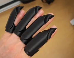 Finger Claw