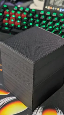 MTG COMMANDER DECK BOX 100+ DOUBLE SLEEVED CARDS
