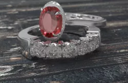 5 Stone ring