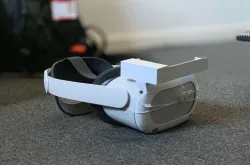 Oculus Quest V2 battery holder