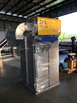 Dust collector