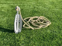 Uncharted grappling hook