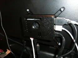 Pi 5 case with 100mm VESA mount  / Pi 5 Enclosure / Pi 5 Gehäuse 