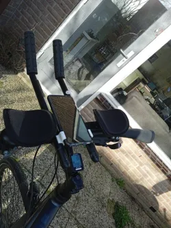 Bike handlebar mobile phone holder