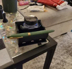 Fountain Pen and Ink Holder