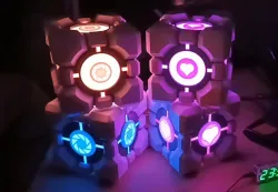 Companion Cubes Portal 1 & 2