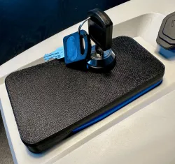 ePropulsion Spirit Battery Lock