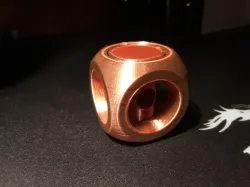 Flashy fidget spinners