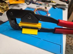 Ribbon cable Crimp Tool Holder