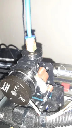 Sherpa micro magnetic quick change bowden 
